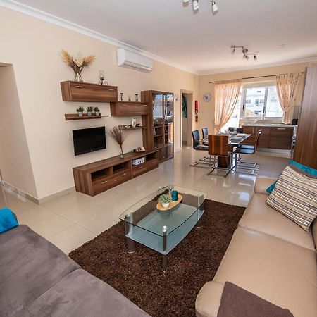 Apartamento Francis Flats Modern Penthouse Mellieħa Exterior foto