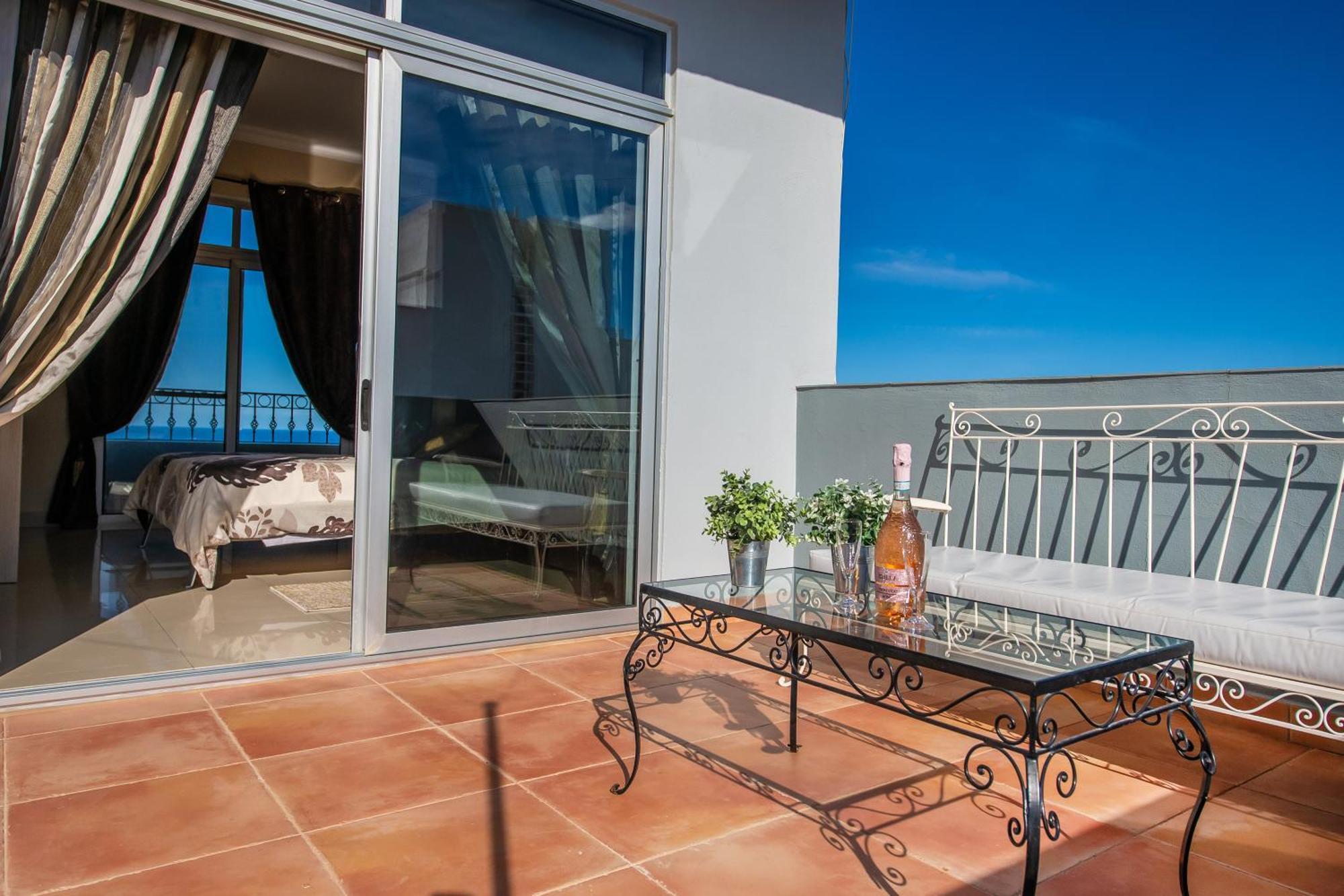 Apartamento Francis Flats Modern Penthouse Mellieħa Exterior foto