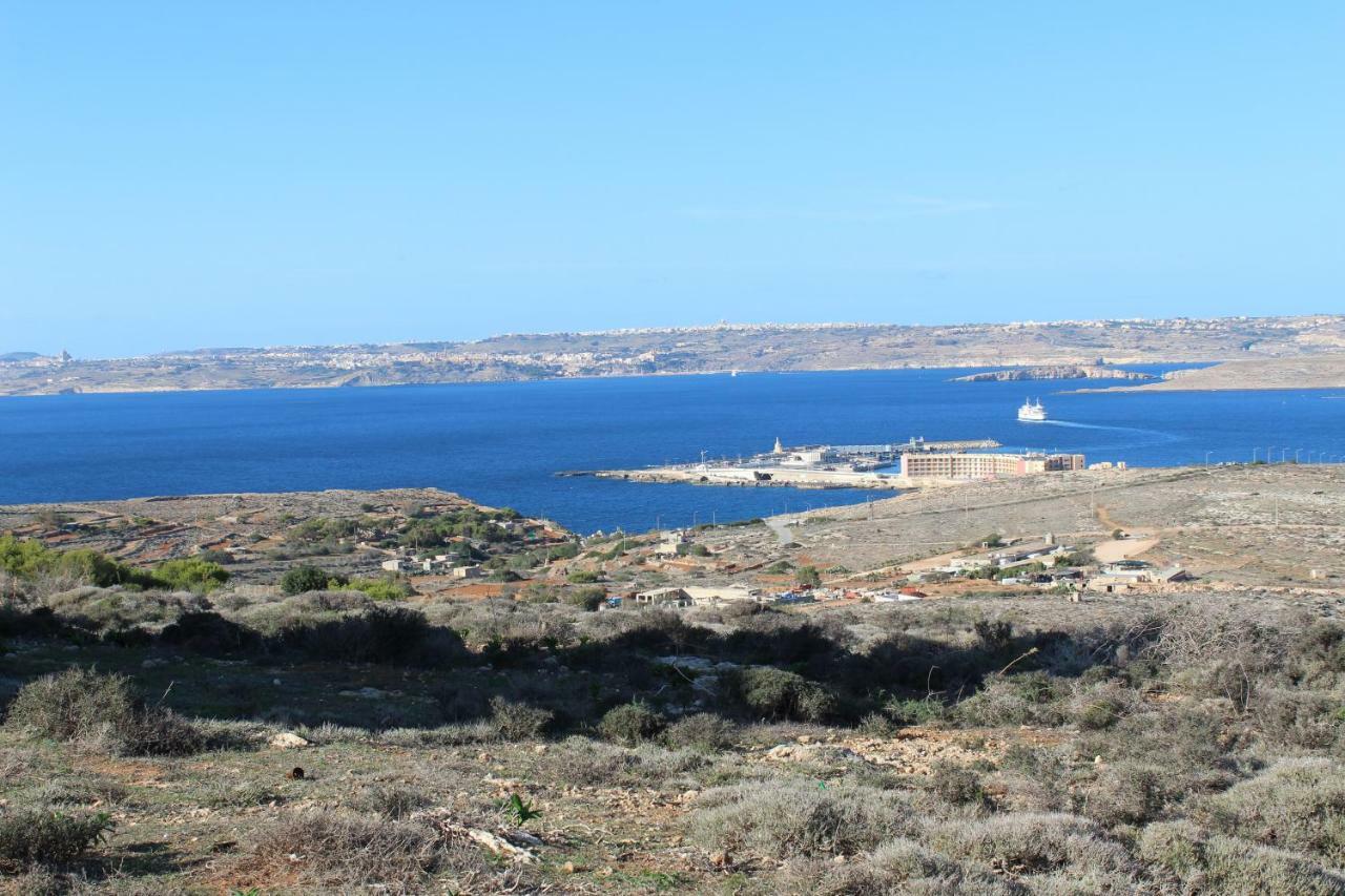 Apartamento Francis Flats Modern Penthouse Mellieħa Exterior foto